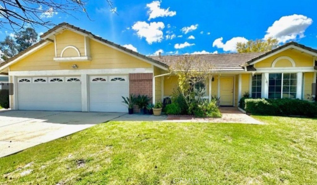 10625 Aster Leaf Property Photo 1