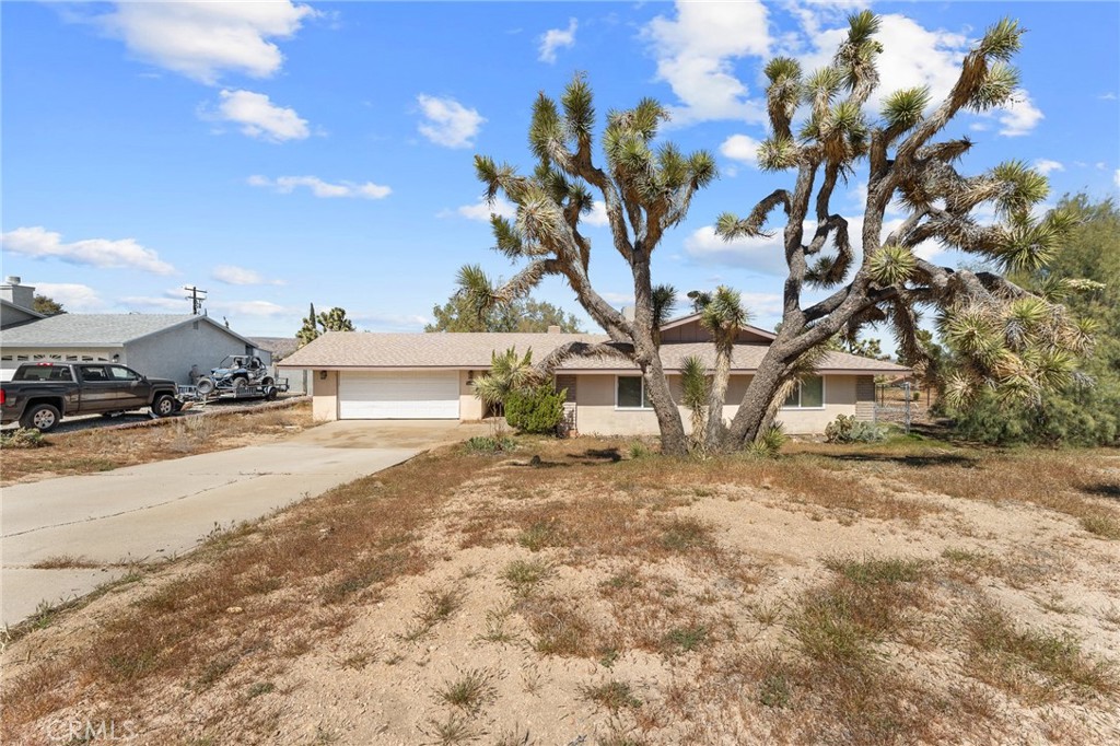 56620 Hidden Gold Drive Property Photo 5