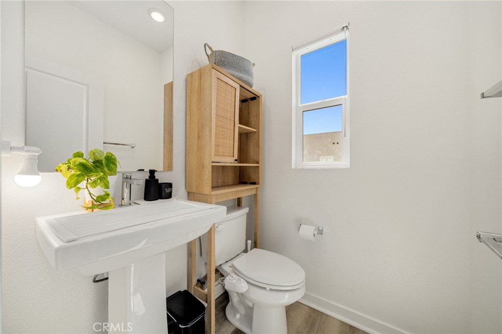 606 Dawson Property Photo 13