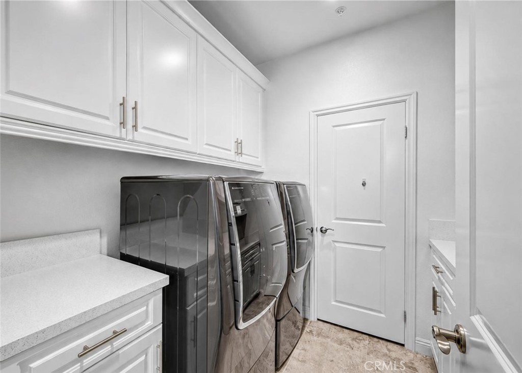 5577 Heritage Oak Property Photo 15