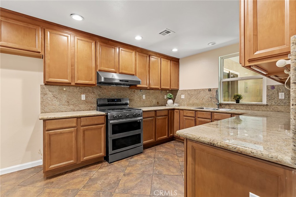 1300 Mira Valle Property Photo 10