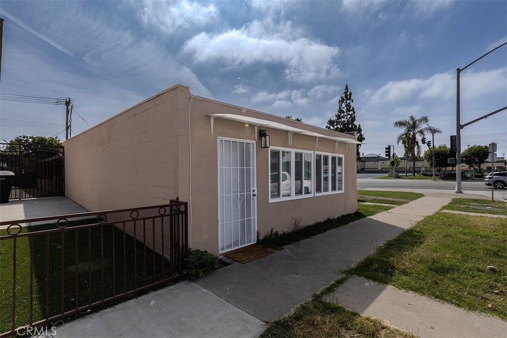 10952 Rose Property Photo 1