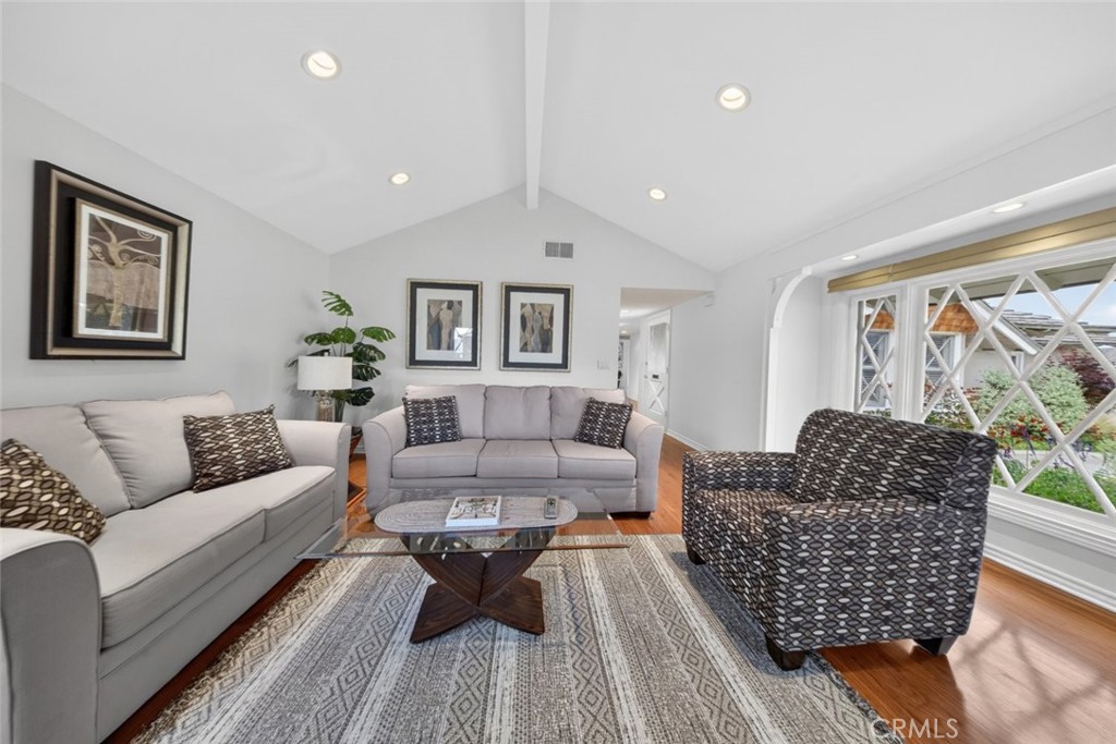 3342 Hillrose Drive Property Photo 4
