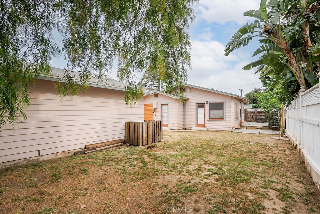 637 E Van Bibber Property Photo 38