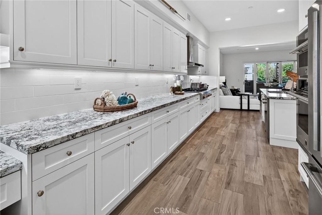 3446 Doheny Way Property Photo 11