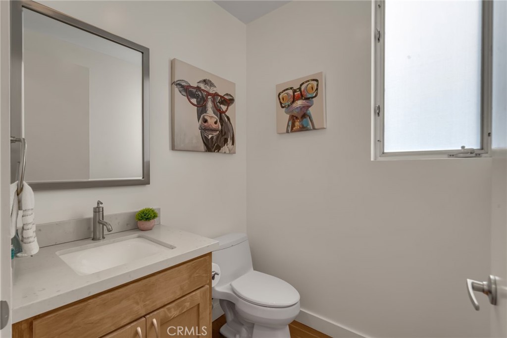 302 S Venice Property Photo 4