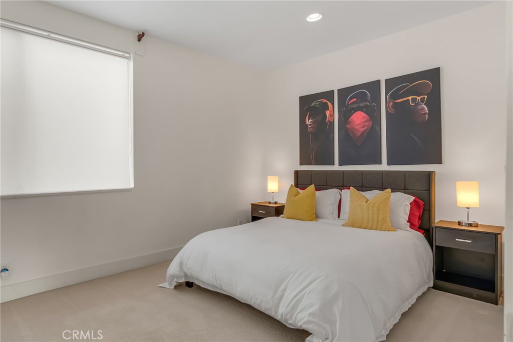 302 S Venice Property Photo 22