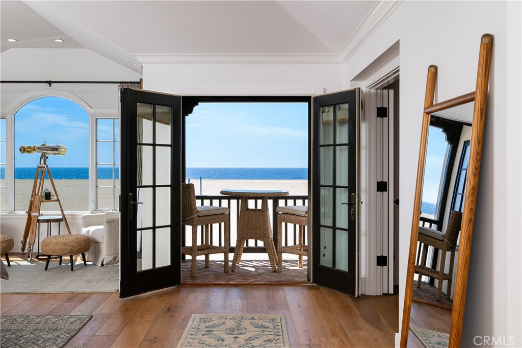 1228 W Oceanfront Property Photo 11