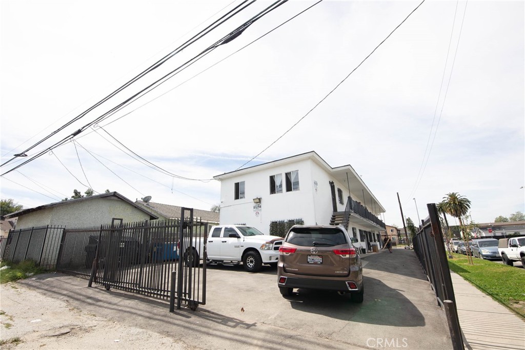 10500 S Broadway Property Photo 15