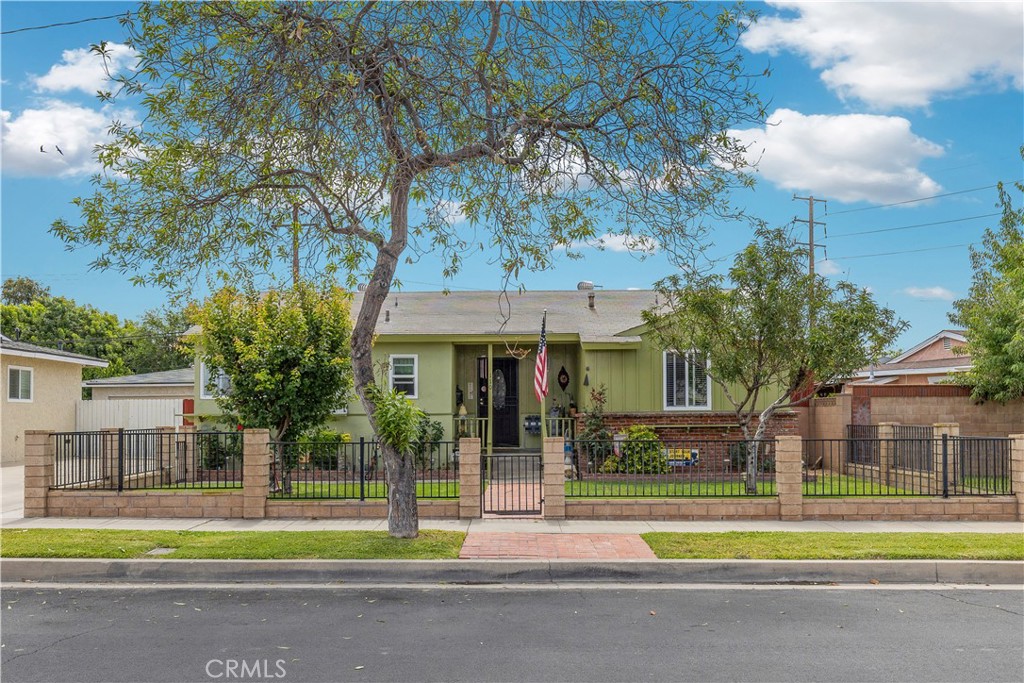 110 Rigsby Street Property Photo 2
