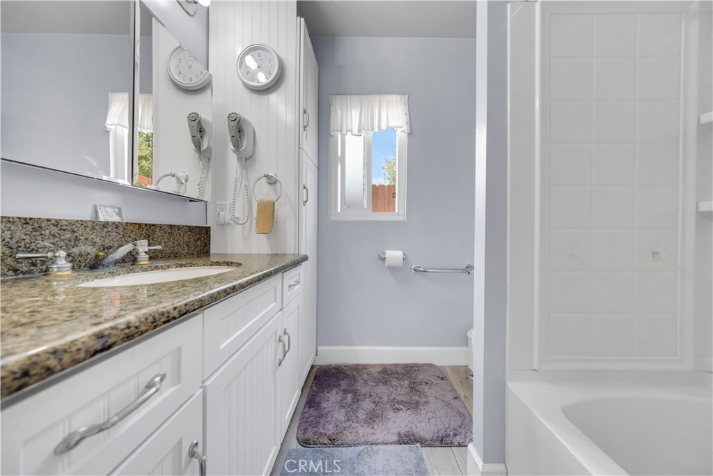 110 Rigsby Street Property Photo 28
