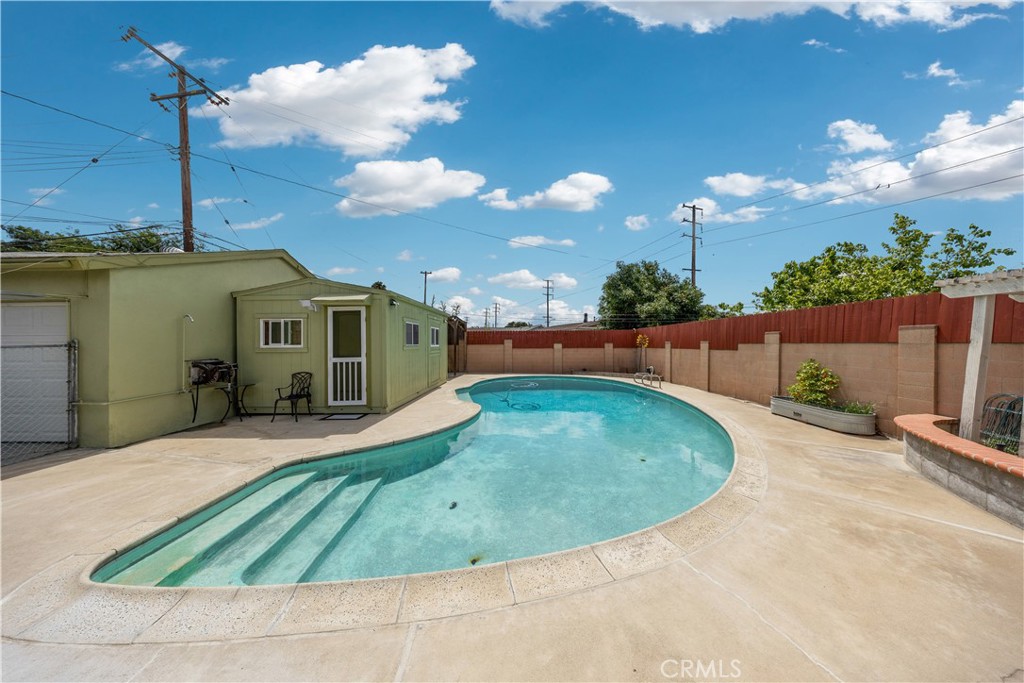 110 Rigsby Street Property Photo 37