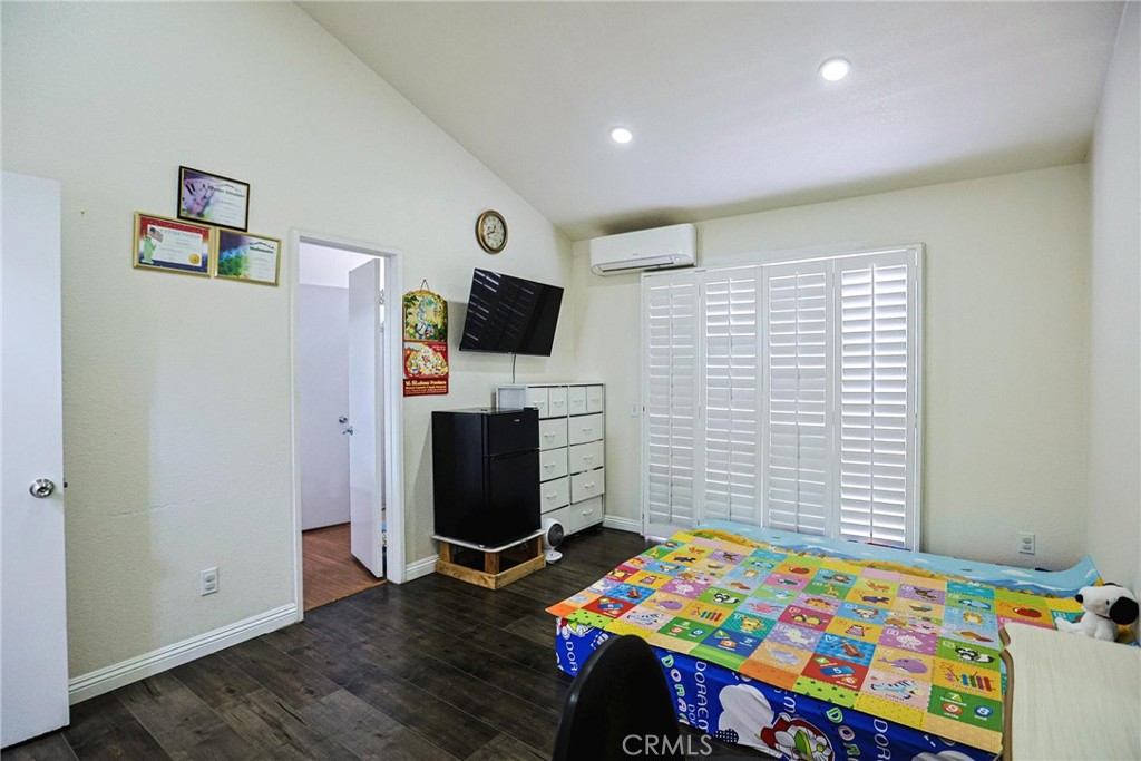 7912 2nd 4 Property Photo 11