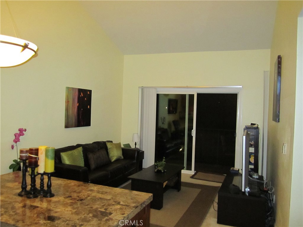 1414 Coronado 302 Property Photo 4