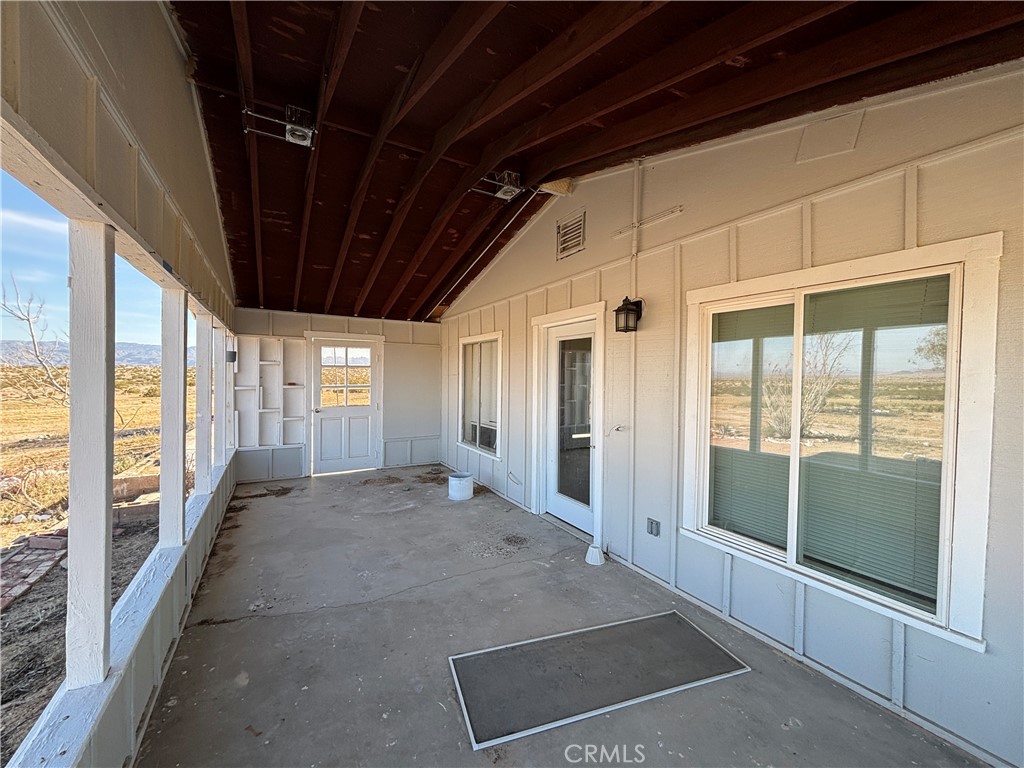 69561 Papoose Trail Property Photo 6