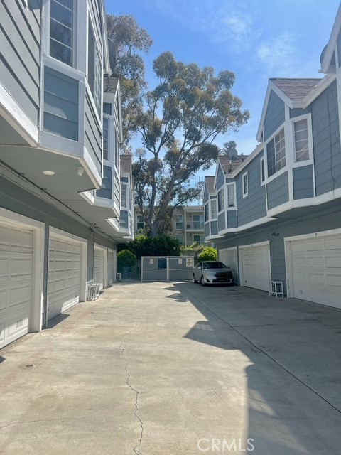 812 Inglewood Property Photo 1