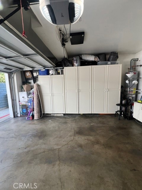 812 Inglewood Property Photo 4