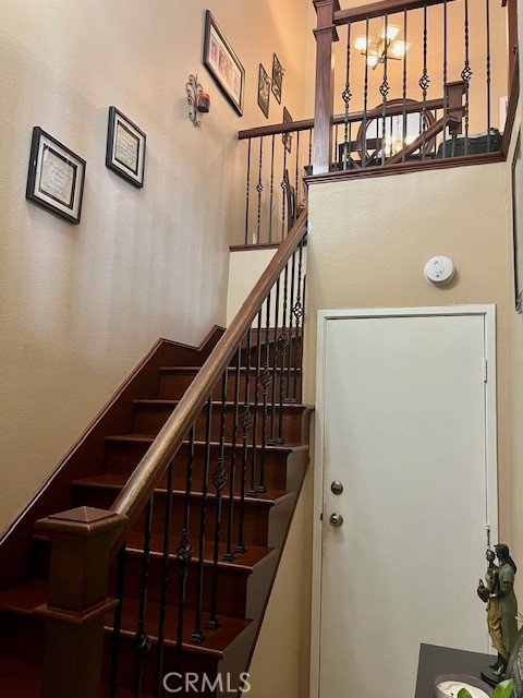 812 Inglewood Property Photo 7