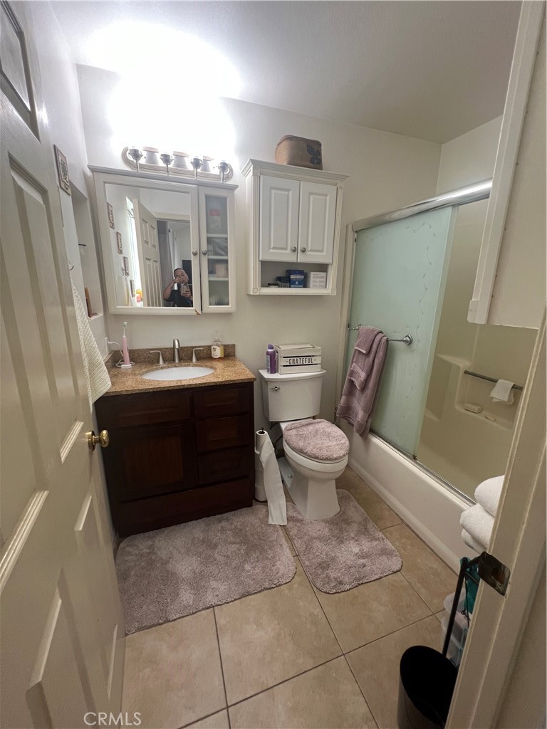 812 Inglewood Property Photo 38