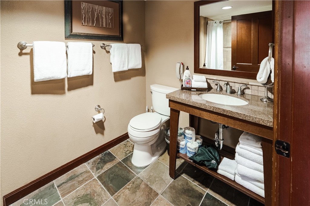 400 Resort Rd 834/836 Property Photo 5