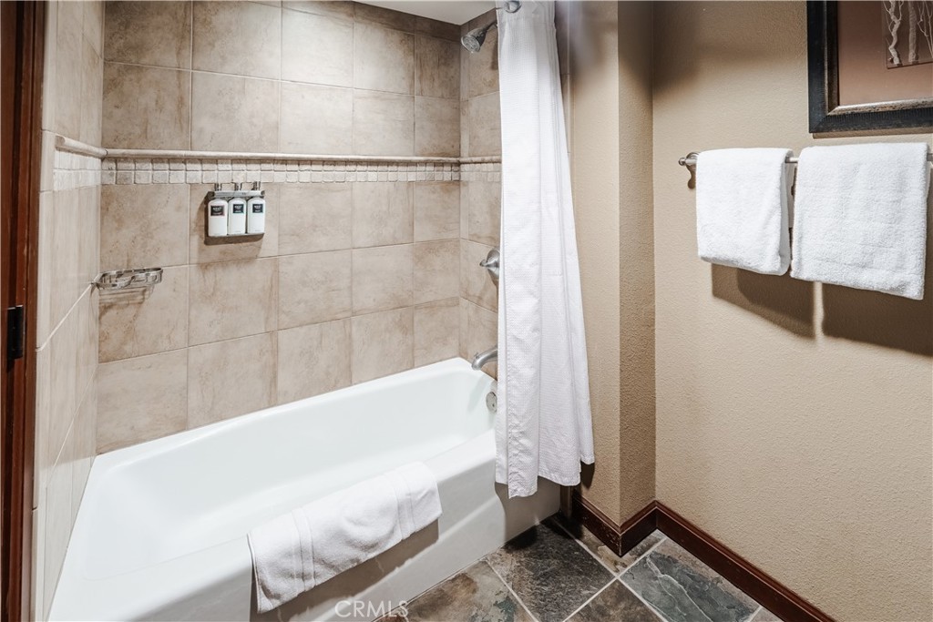 400 Resort Rd 834/836 Property Photo 6