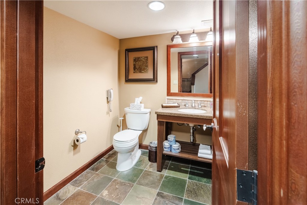 400 Resort Rd 834/836 Property Photo 15