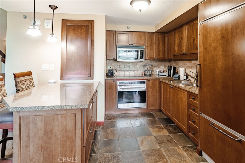 400 Resort Rd 834/836 Property Photo 18