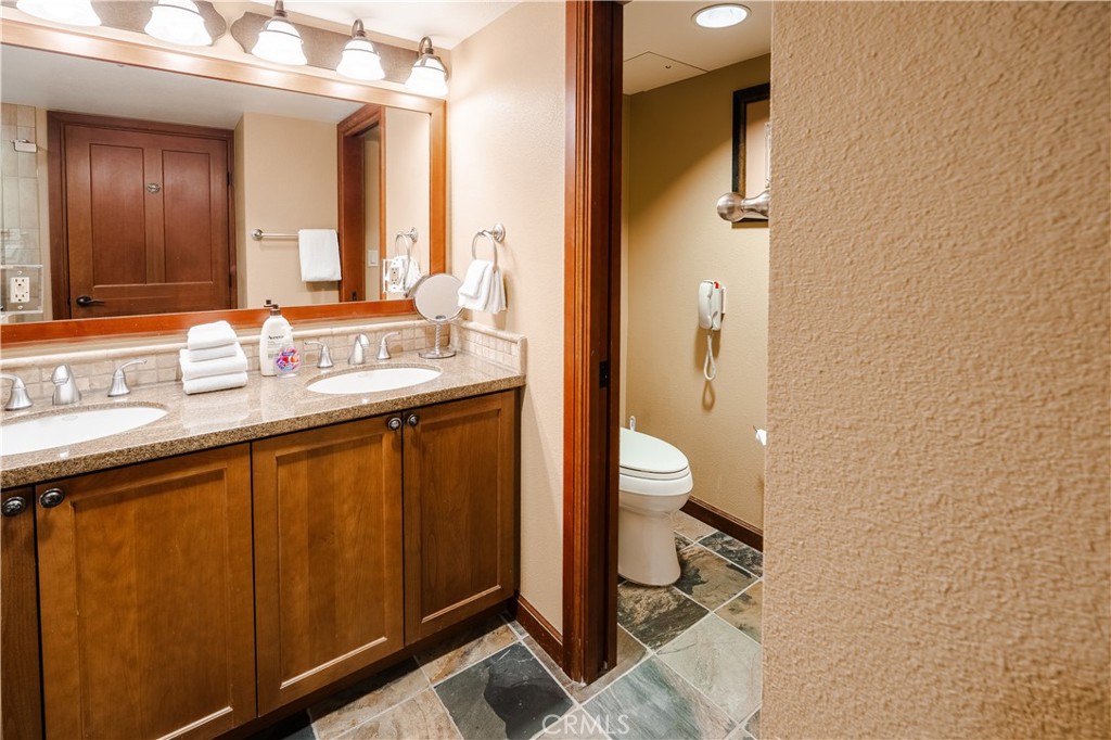 400 Resort Rd 834/836 Property Photo 36
