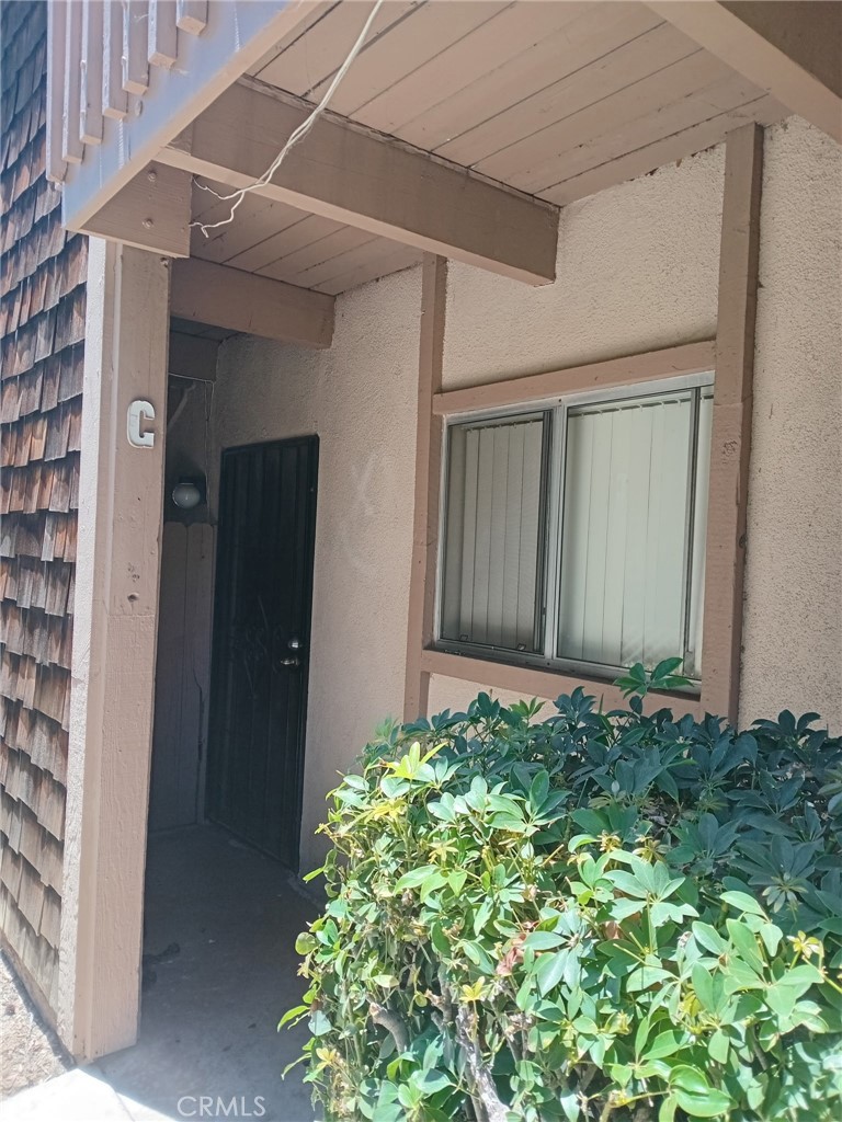 1008 Cabrillo Park C Property Photo 1