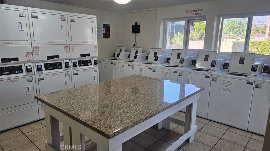 1008 Cabrillo Park C Property Photo 13