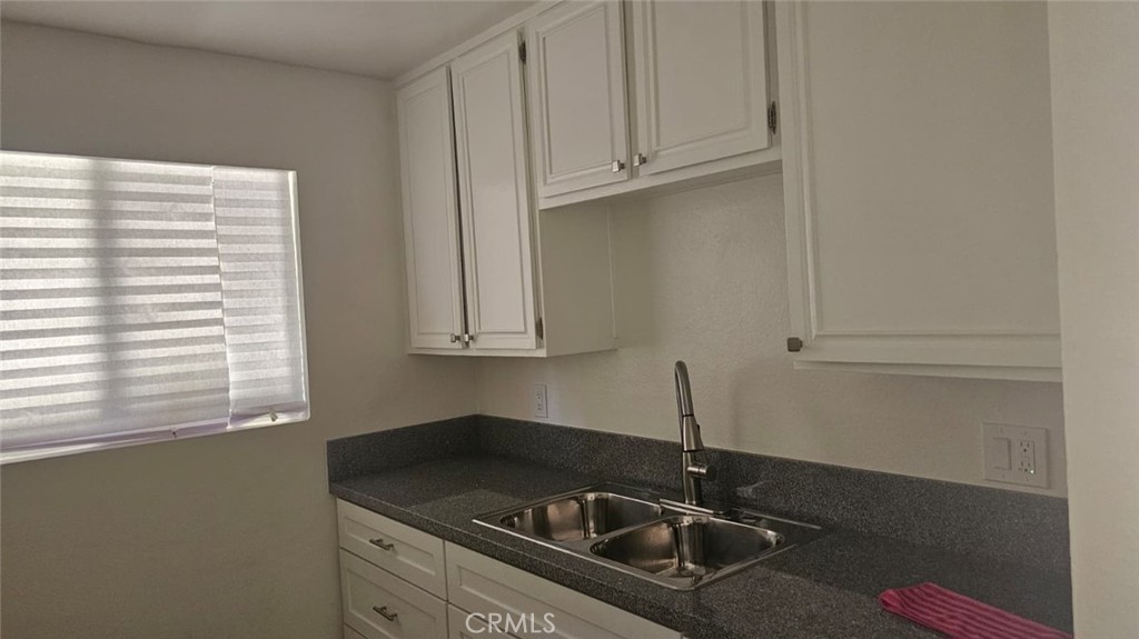 1008 Cabrillo Park C Property Photo 26