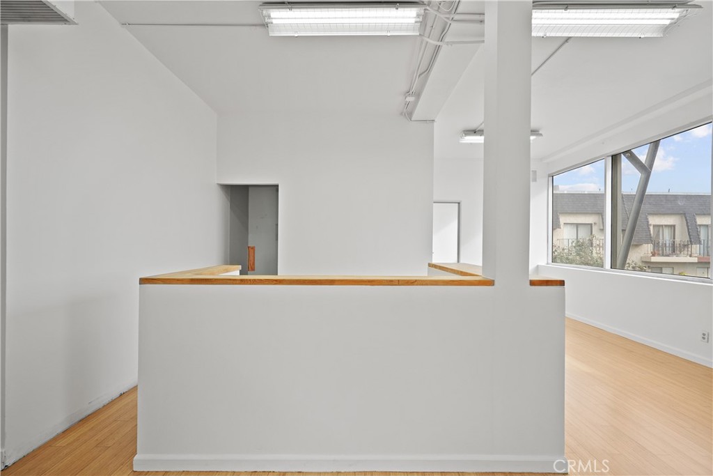 2215 N Broadway Property Photo 25