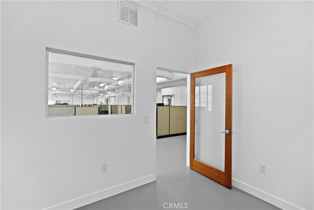 2215 N Broadway Property Photo 47