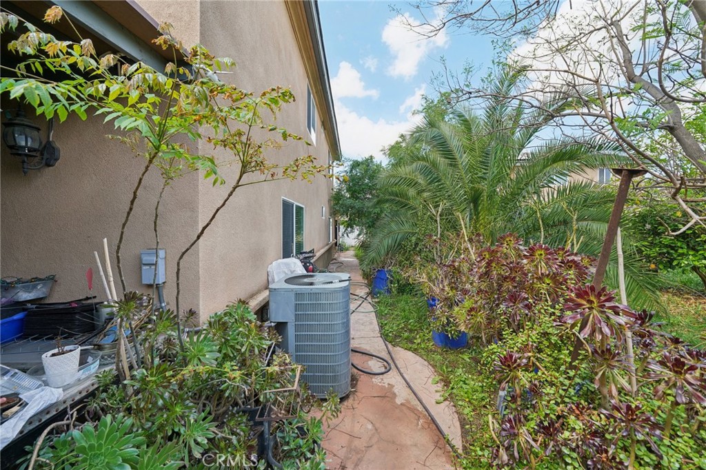 16638 Shuning Court Property Photo 32
