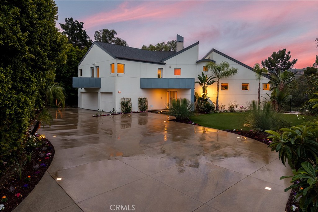 385 S Via Montanera Property Photo