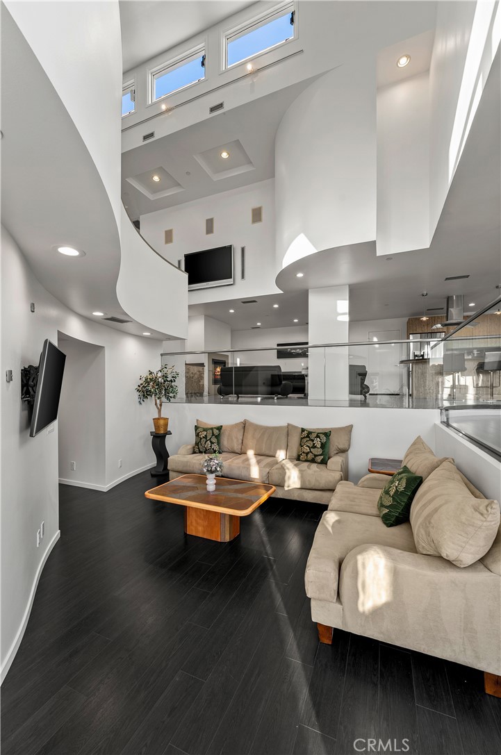 385 S Via Montanera Property Photo 3