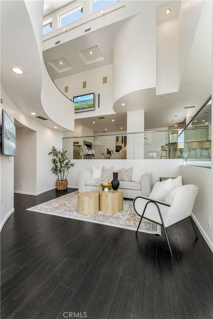 385 S Via Montanera Property Photo 4