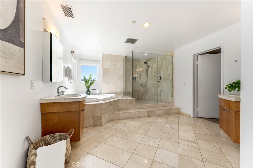 385 S Via Montanera Property Photo 9