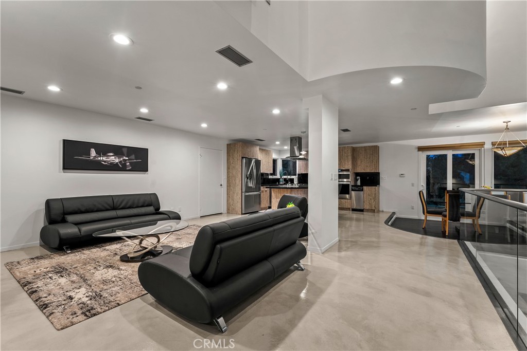 385 S Via Montanera Property Photo 13