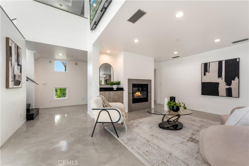 385 S Via Montanera Property Photo 13
