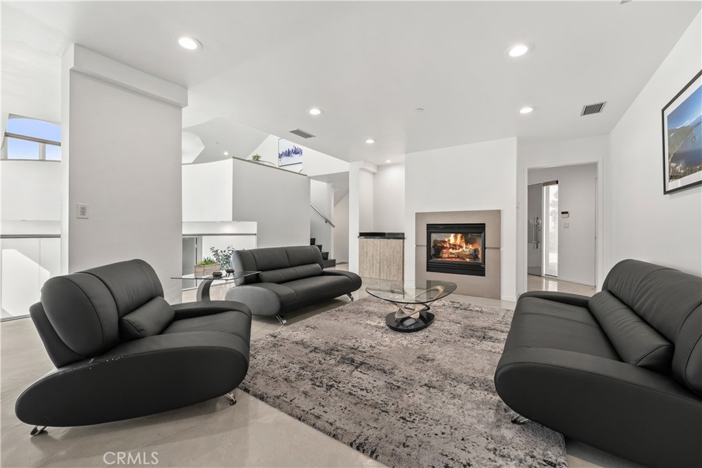 385 S Via Montanera Property Photo 14