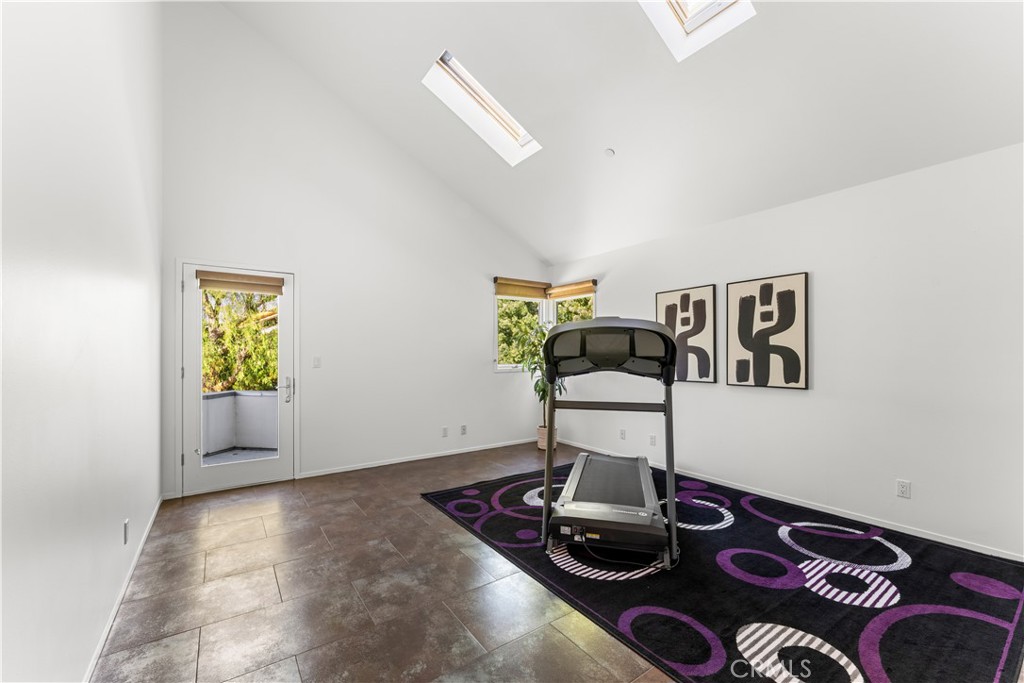 385 S Via Montanera Property Photo 36