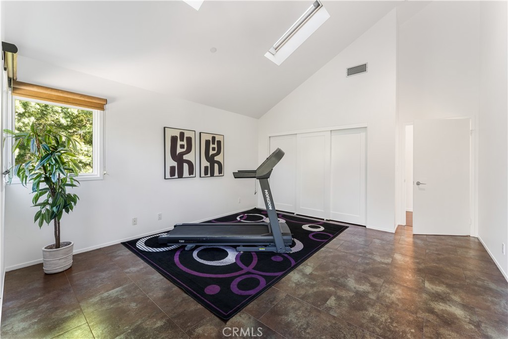 385 S Via Montanera Property Photo 37