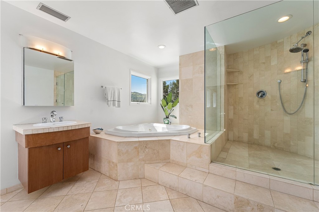 385 S Via Montanera Property Photo 44