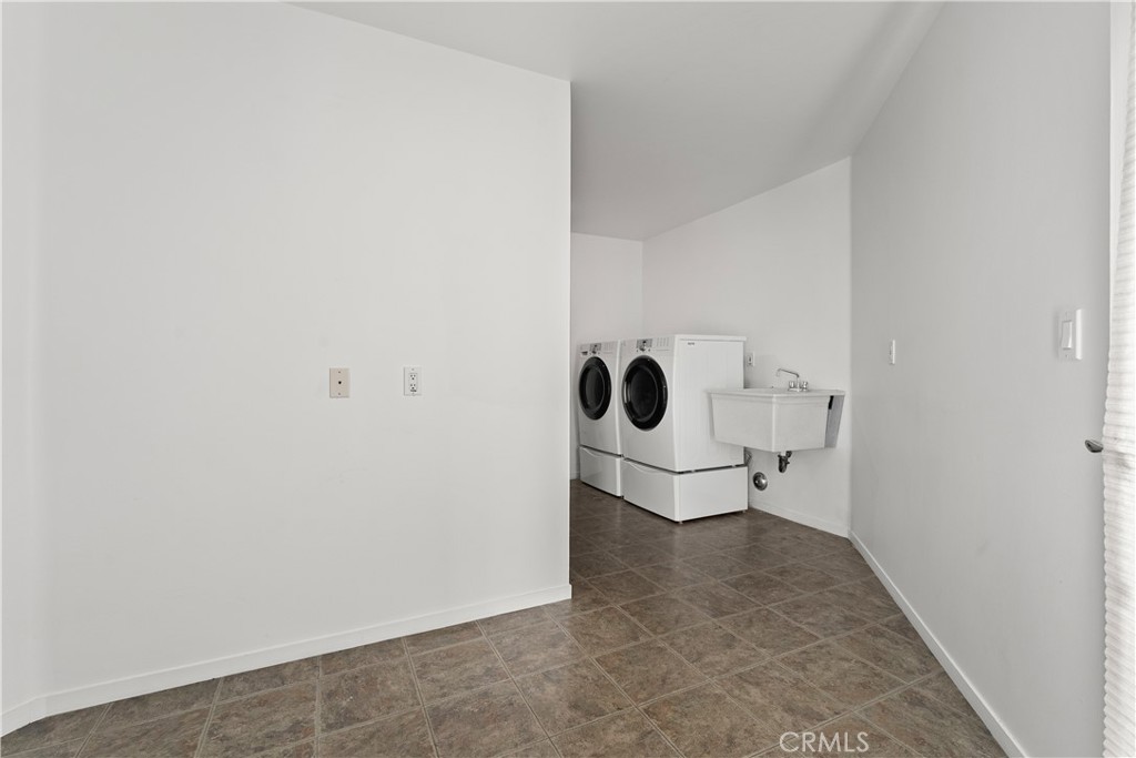 385 S Via Montanera Property Photo 44