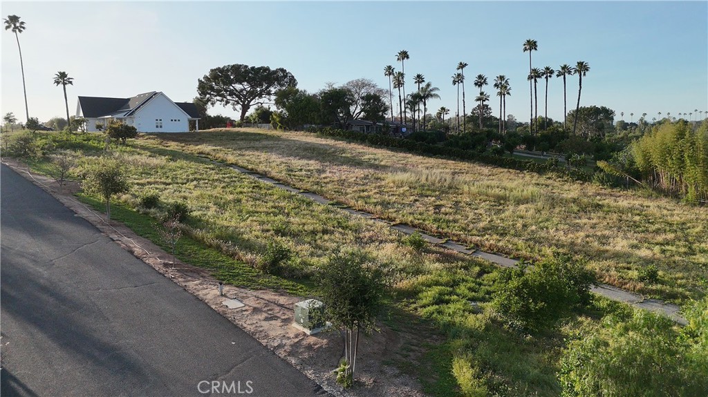 1940 Grey Rabbit Hollow Lane Property Photo 4