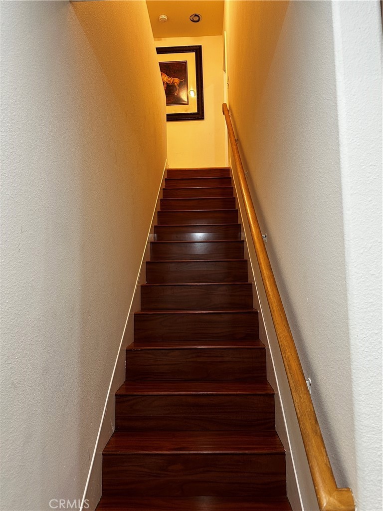 300 Lampman Way Property Photo 8