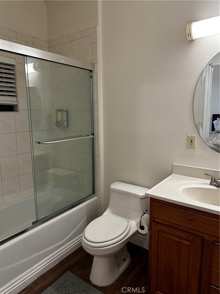 300 Lampman Way Property Photo 18