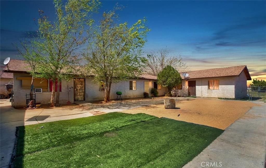 16010 Olive Property Photo 1