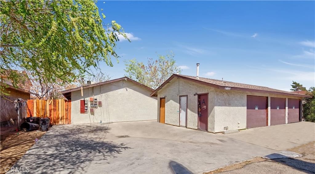16010 Olive Property Photo 2